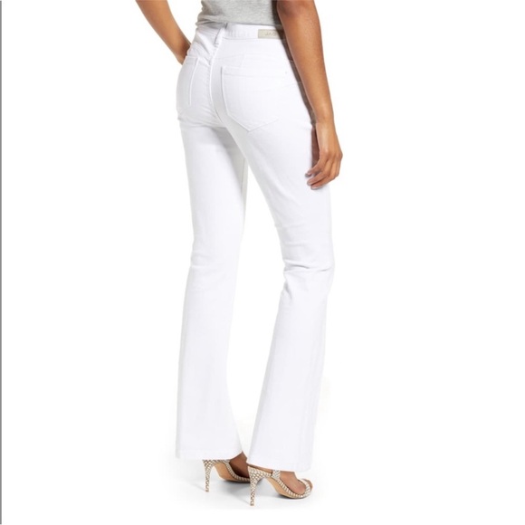 JAG Jeans - white flare jeans with raw hem bottom and button up fly size 6 - Picture 2 of 10